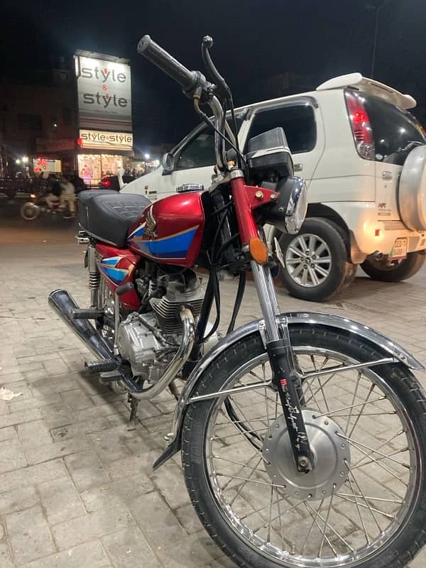 Honda 125 Total Genuine Condition 3