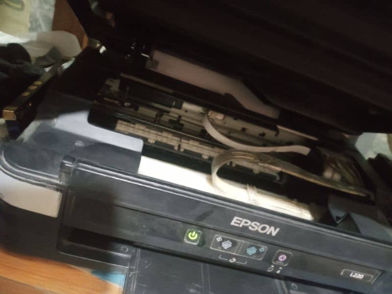 urgent sell Epson l220 1