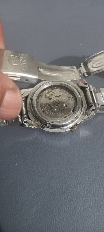 Seiko 5 Automatic Watch 3