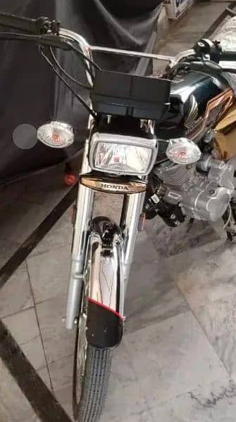 Honda CG125 Special Edition 1