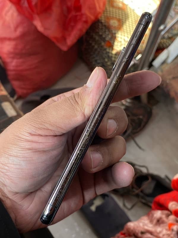 iphone xs max 256gb pta 3