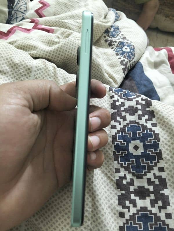 vivo y03 green color good condition 1