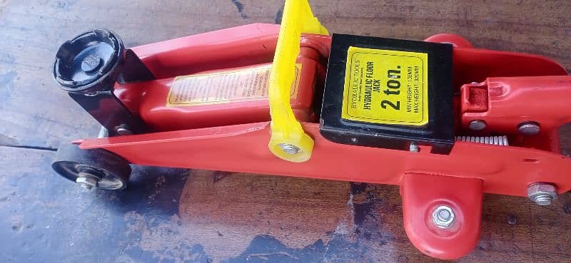 2 ton   hydraulic Jack 0