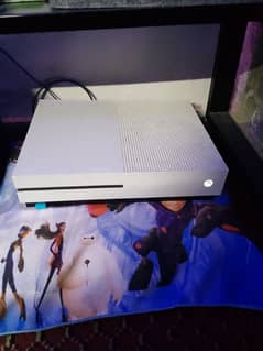 XBOX ONE S 1 TB