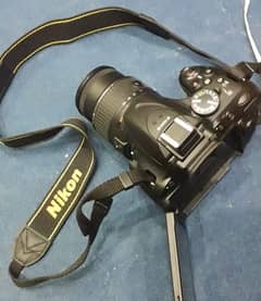 Nikon D5200 DSLR Camera for Sale – Like New Condition!