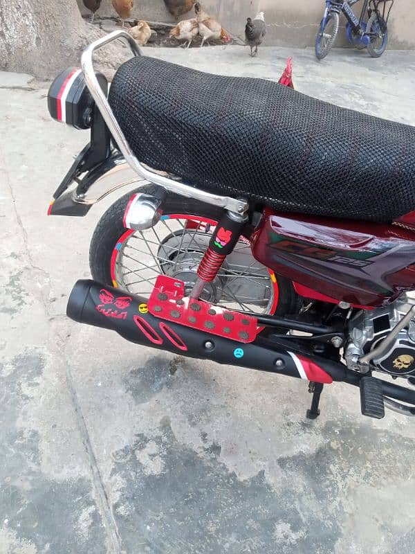 Honda 125 Model 2023 urgent sale 4