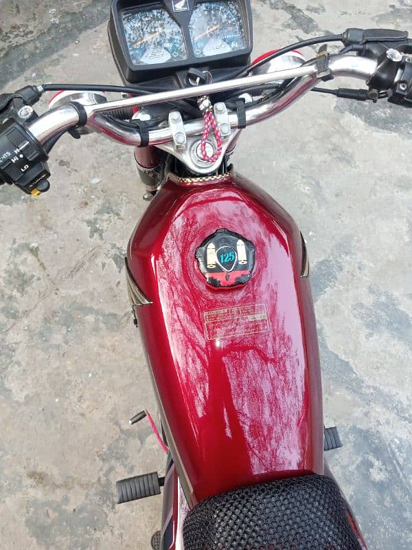 Honda 125 Model 2023 urgent sale 8