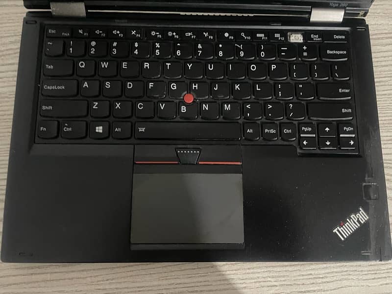 Lenovo Yoga 260 i5 6th Gen 3