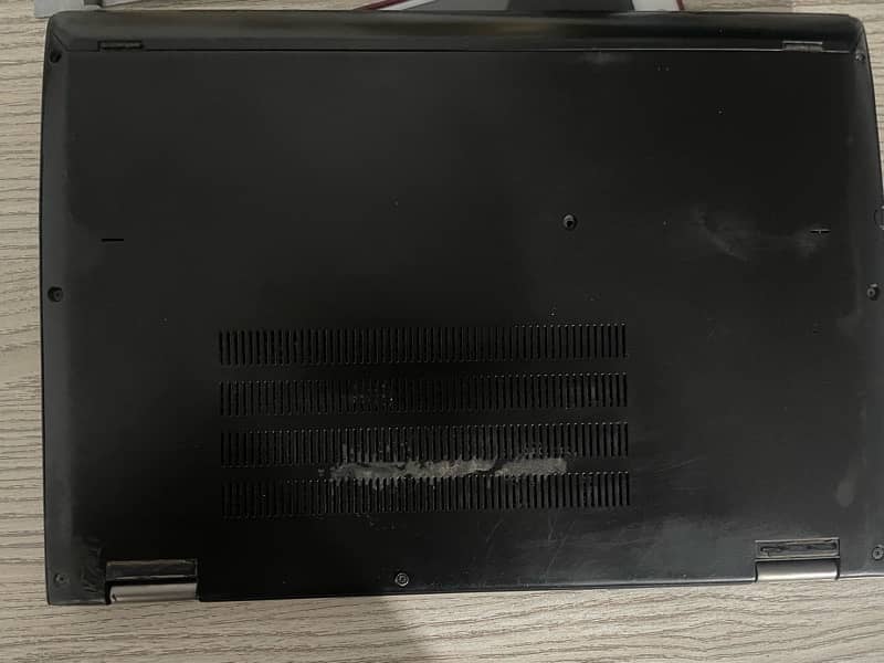 Lenovo Yoga 260 i5 6th Gen 4