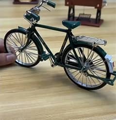 Vintage Bicycle Model Kit - 51pcs Miniature Scale Set with Inflator