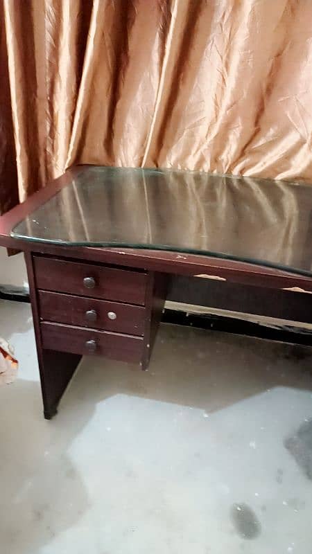 office table with mirror for sale 1