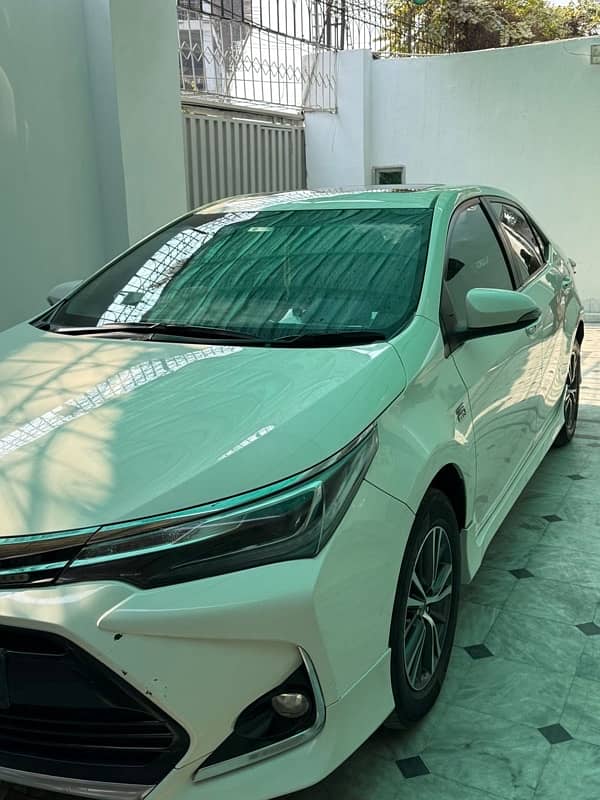 Toyota Corolla Altis X Grande 2022 0