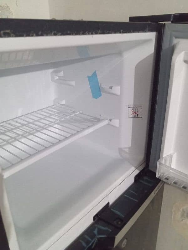 Dawlance Refrigerator 3