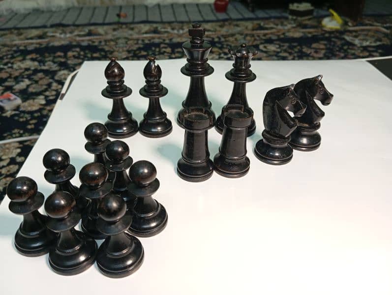 Imported Chess pieces 7