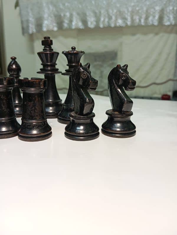 Imported Chess pieces 8