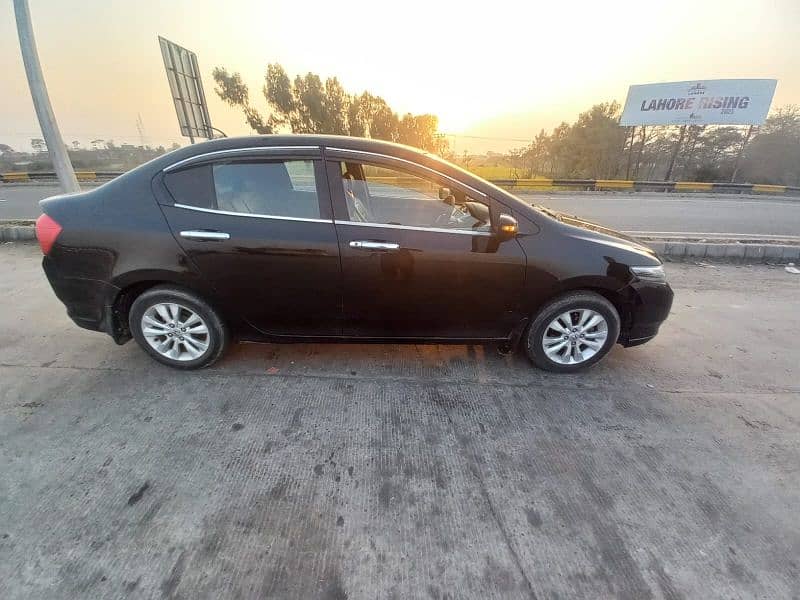 Honda City Aspire 2015 3