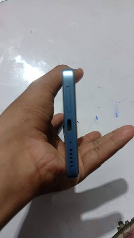 Xiaomi note 13 ice blue colour 4