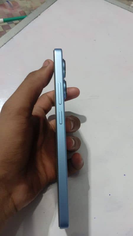 Xiaomi note 13 ice blue colour 6