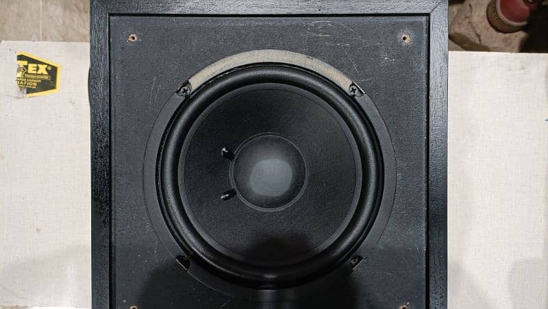 Yamaha YST-SW215 imported Subwoofer (used )Good condition 7