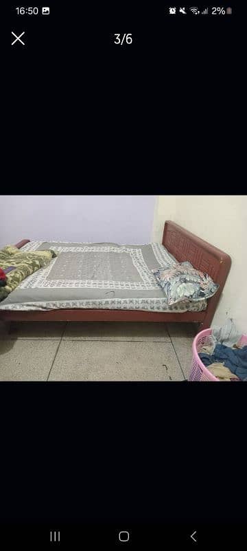 used queen bed 3