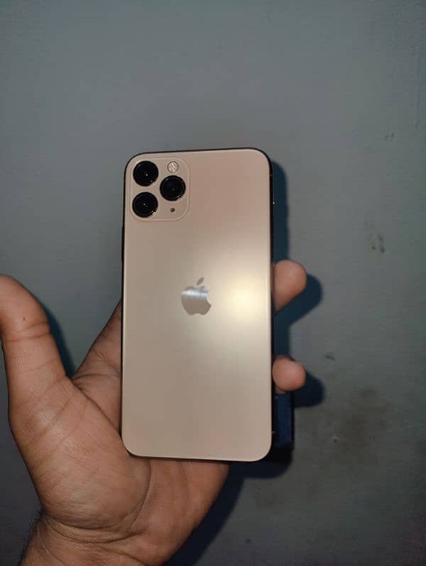 iphone 11pro sim working 0