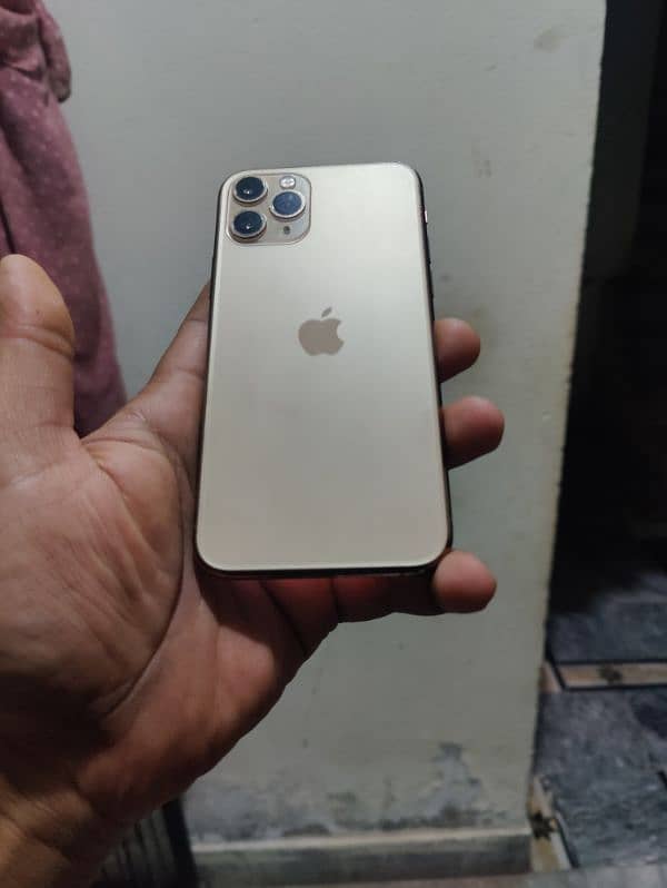 iphone 11pro sim working 9