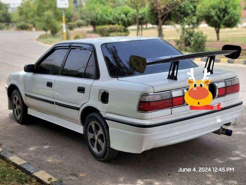 Toyota Corolla 1989 model 6