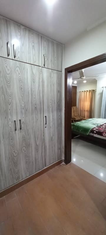 2 bed rom ful furnished safe & scour coupel allow bahria Town 13