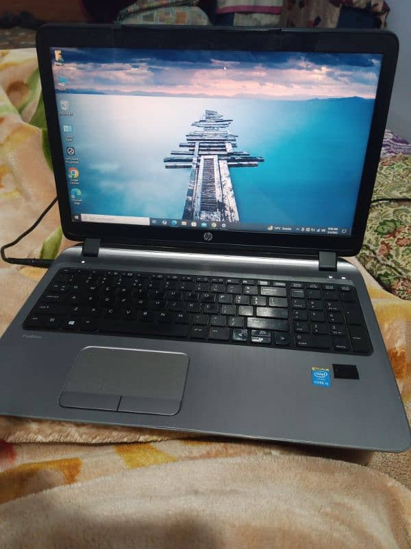 Hp Laptop Corei5 5th Generation @2.2 ghz 3