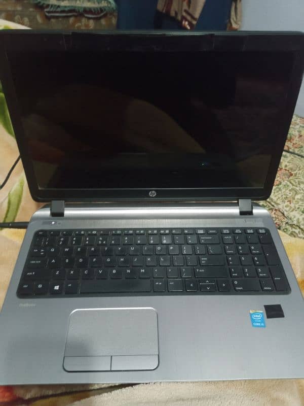 Hp Laptop Corei5 5th Generation @2.2 ghz 0