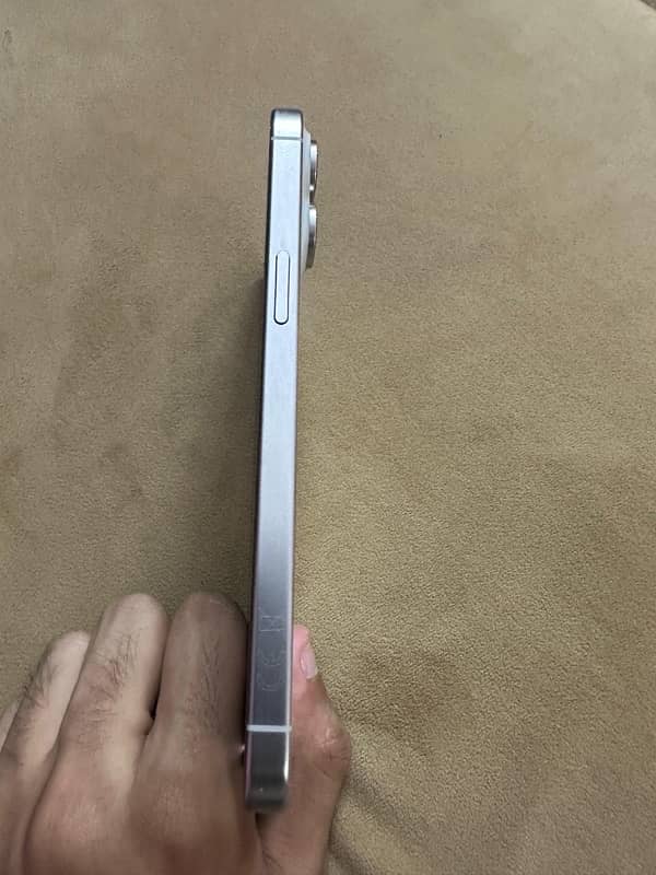 Apple IPhone 15 pro max non pta factory unlock white titanium 6