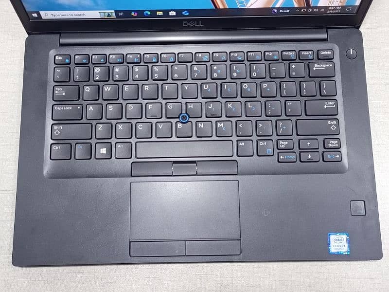 Dell Latitude Core i7 8th Gen 8/256 gb 3