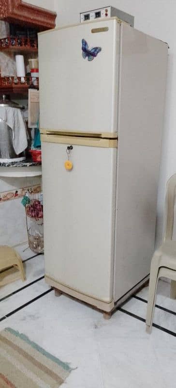 Orient Refrigerator double door good condition 2