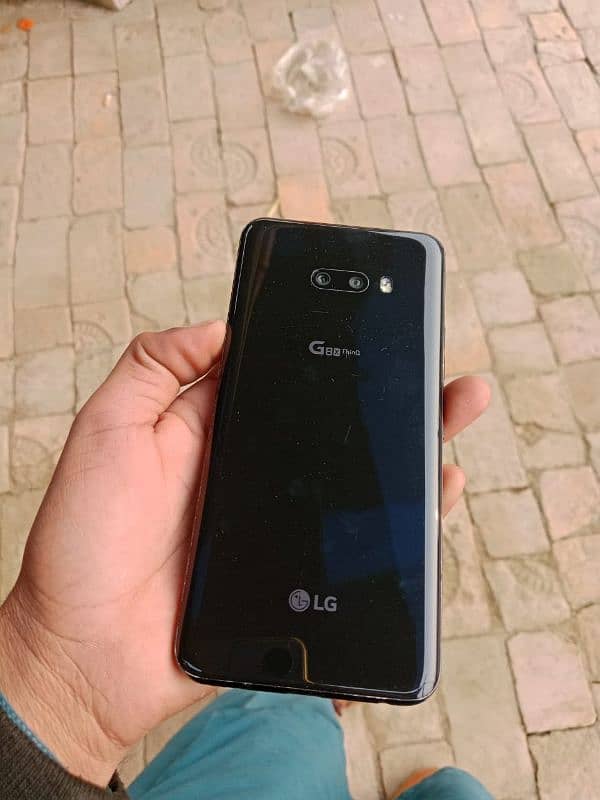 LG G8x 1