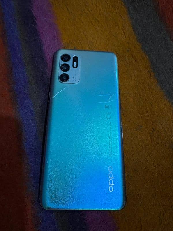 Oppo reno 6 box and charger 4