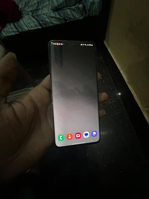 Samsung S20 5G 10/9 condition only phone exchange ka bhi hai option 1