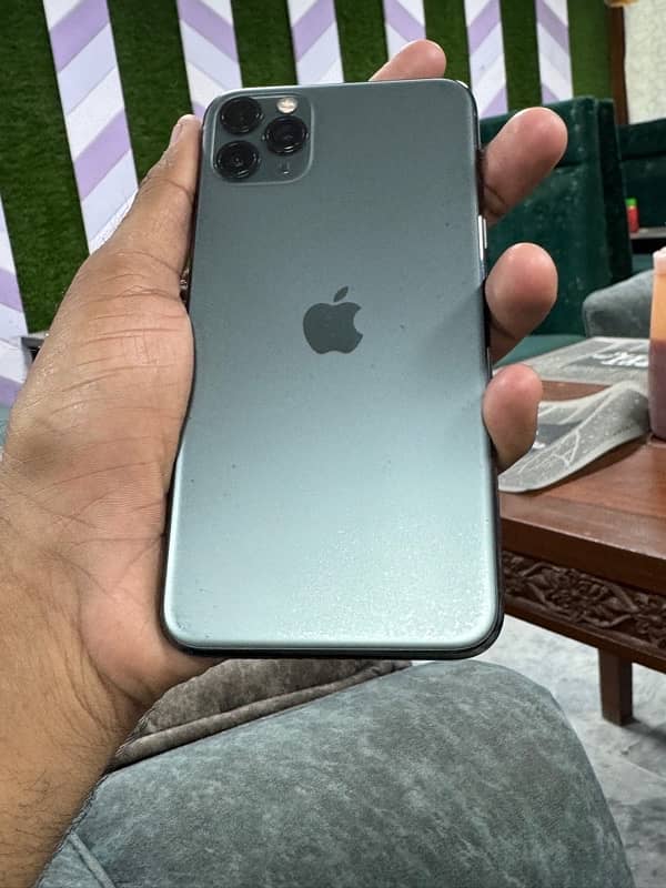 iphone 11 pro max 1