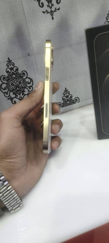 Iphone 12 pro max 128 gb Lla model approve with box 6