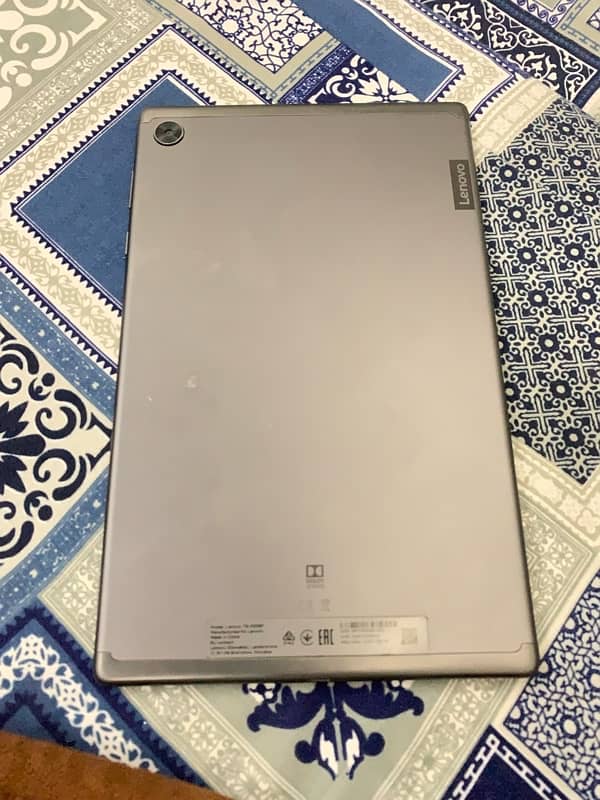 lenovo Tab M10 HD 1