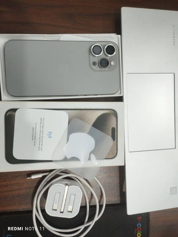 iPhone 15 Pro Max Natural Titanium 6