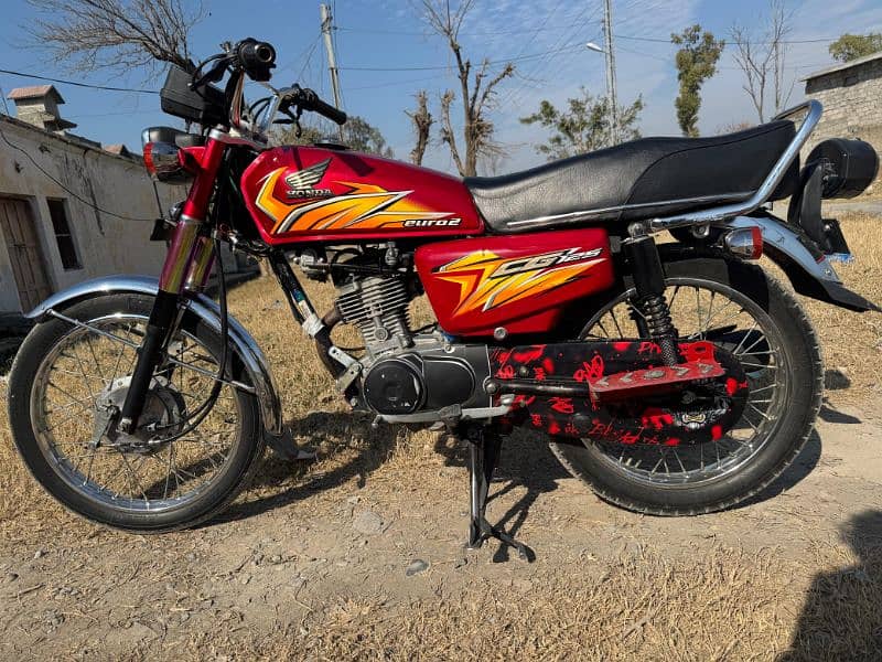 honda 125 10/10 condition 2