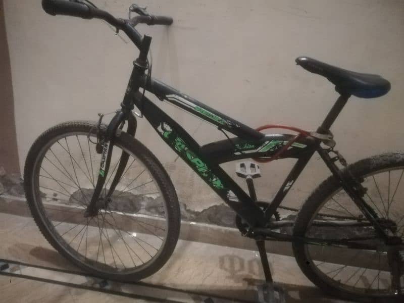 black colur medium size cycle for sale 2