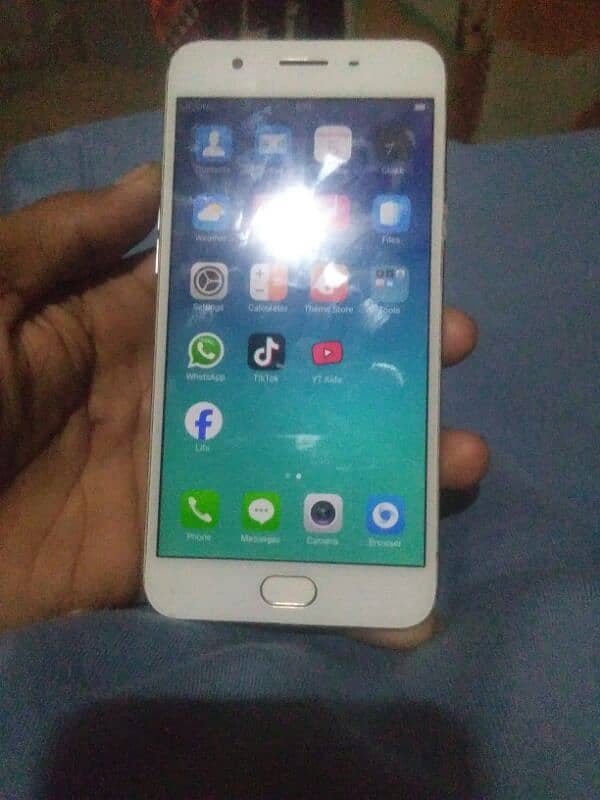 Oppo f1s original set 10 by 6 condition box nahin hai PTA approve 0