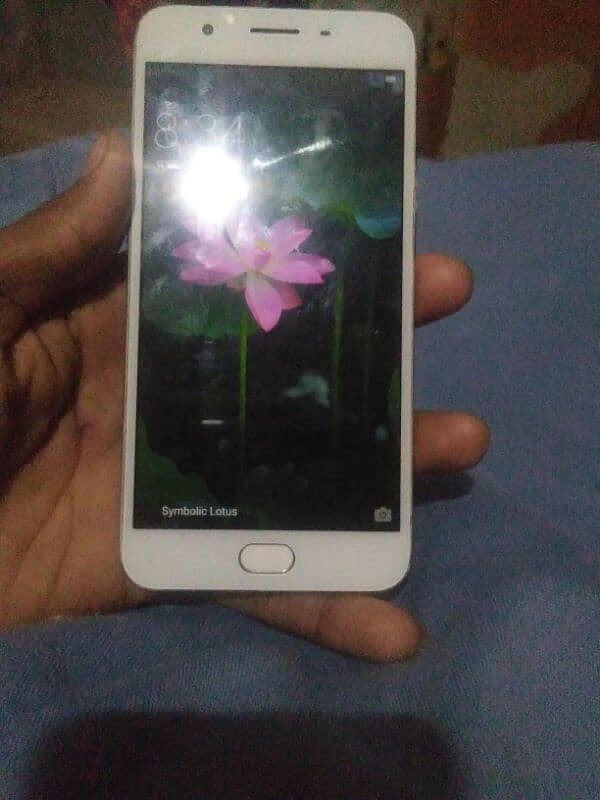 Oppo f1s original set 10 by 6 condition box nahin hai PTA approve 1