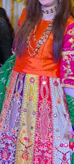 bridal mehndi lehnga