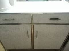 urgent Sale counter with 2 draws and 2 doors need for Money