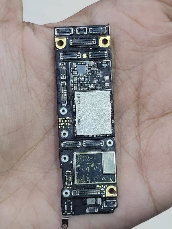 iphone 11 board 64gb 1