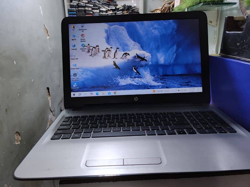 HP Laptop 6