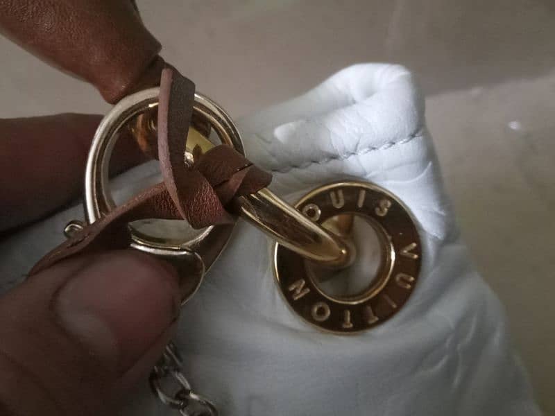 Lv laik new 4