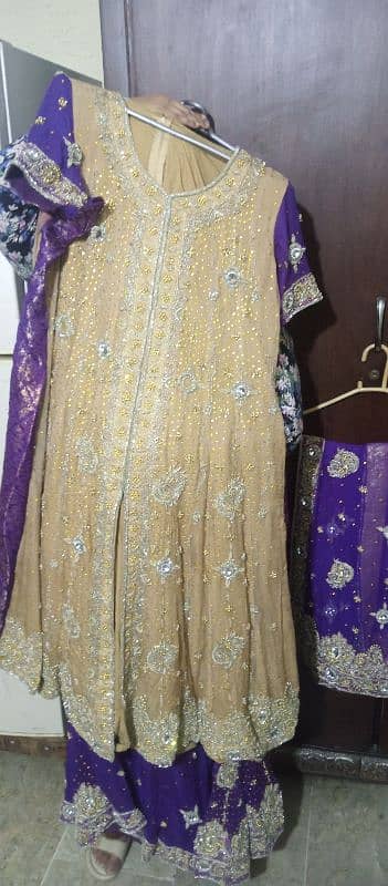 bridal lehnga and kaam walay suits available on best prices. 3